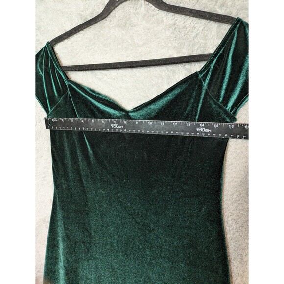 Green velvet dress Size 10 bardot sweetheart off shoulder dark romance pinup - Picture 6 of 12